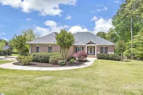 501 Whetstone Ct, Simpsonville, SC 29680