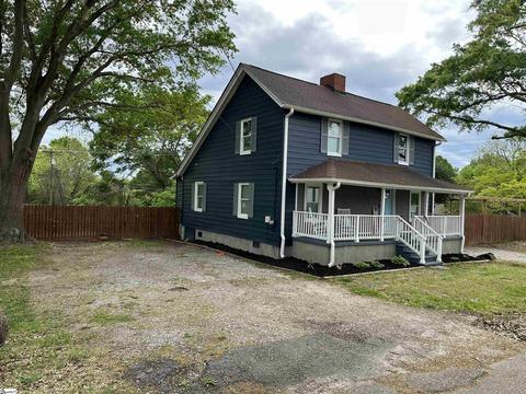 110 D St, Greer, SC 29650 photo 4