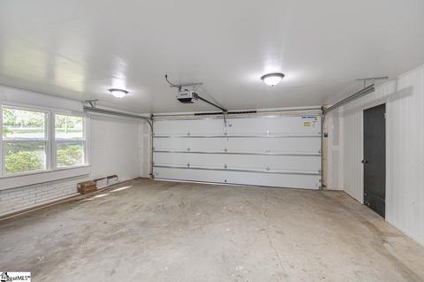 121 Forest Park Dr, Easley, SC 29642 photo 25