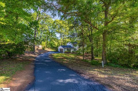 121 Forest Park Dr, Easley, SC 29642 photo 2