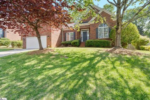 6 Bentley Way, Greer, SC 29650