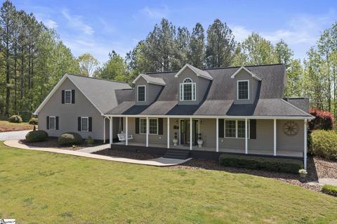 929 Robertson Bluff Ct, Marietta, SC 29661