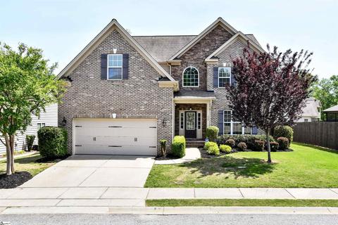 208 Bergen Ln, Simpsonville, SC 29681