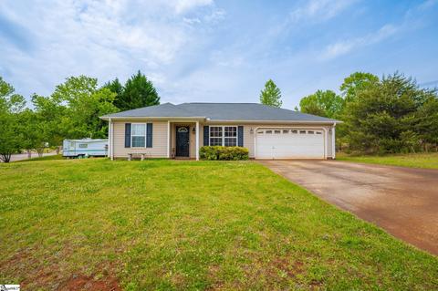 300 Kaylas Dr, Greer, SC 29651