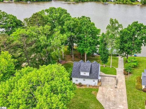 568 Pemberton St, Waterloo, SC 29384
