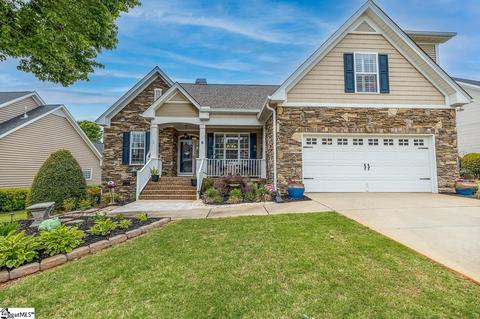 8 Aldgate Way, Greer, SC 29650