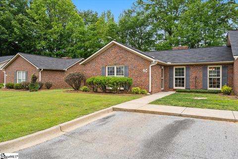 1291 Calhoun Apt 4c Rd # 4C, Greenwood, SC 29649