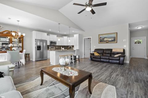 14 Panorama Cir, Greer, SC 29651 photo 6