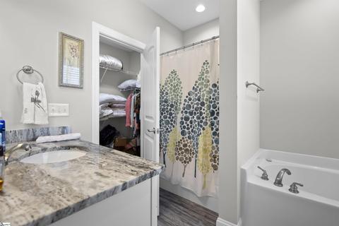 14 Panorama Cir, Greer, SC 29651 photo 16