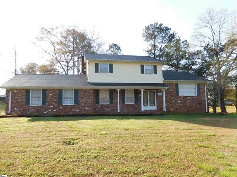 4718 Worden Dr, Spartanburg, SC 29301
