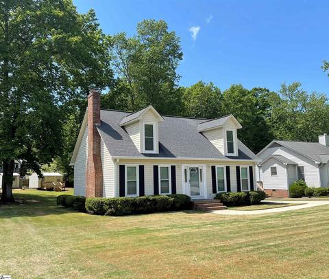 105 Baldwin Cir, Mauldin, SC 29662