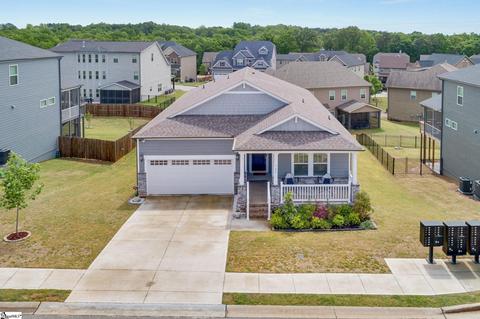 167 Redcroft Dr, Greer, SC 29651