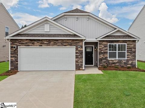 110 Mosby Dr, Fountain Inn, SC 29644