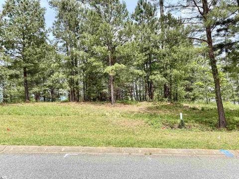 14 Ryder Cup Dr, Travelers Rest, SC 29690