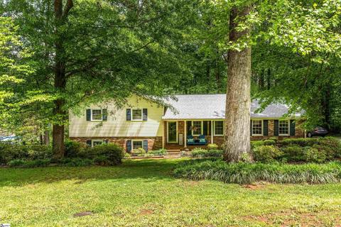 174 Brookgreen Dr, Inman, SC 29349