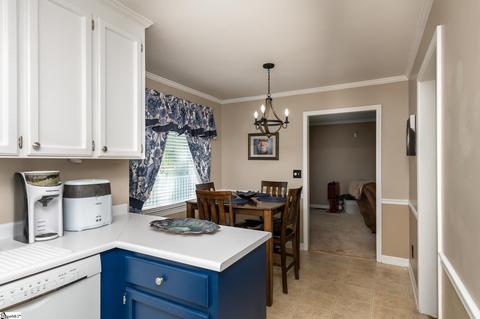 207 E Chase Ct, Greer, SC 29651 photo 12