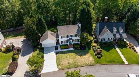 207 E Chase Ct, Greer, SC 29651 photo 2