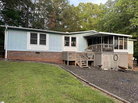 1904 Lake Cunningham Rd, Greer, SC 29651