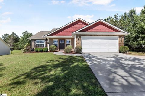 2610 Standing Springs Rd, Greenville, SC 29605