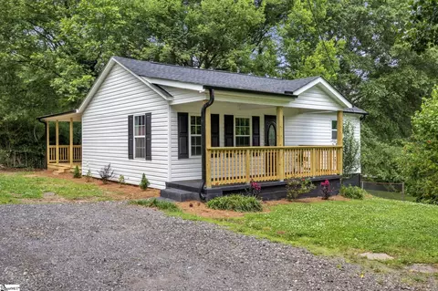 101 Edwards Ave, Greer, SC 29650