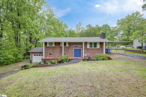 81 Quinlan Dr, Greenville, SC 29617