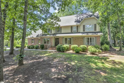 5 Clevington Ct, Simpsonville, SC 29681