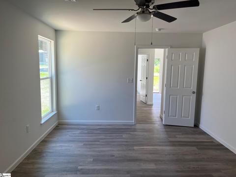 307 Dillon Dr, Clinton, SC 29325 photo 7