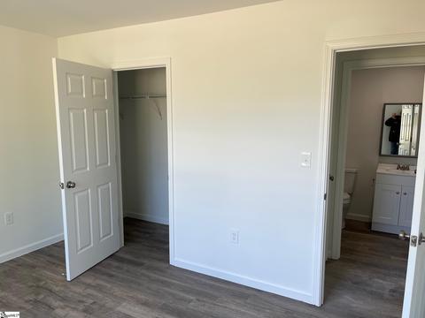 207 Dillon Dr, Clinton, SC 29325 photo 5