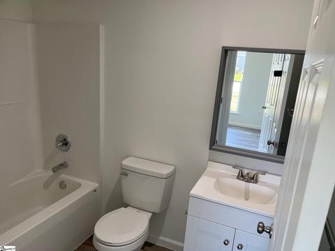 207 Dillon Dr, Clinton, SC 29325 photo 3