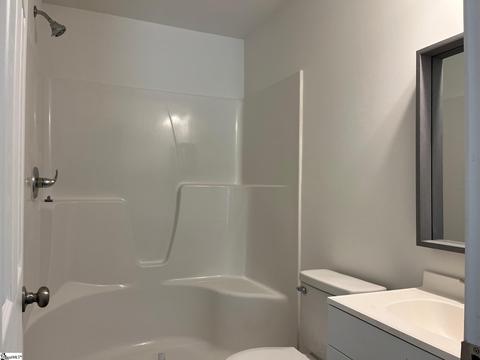 207 Dillon Dr, Clinton, SC 29325 photo 8