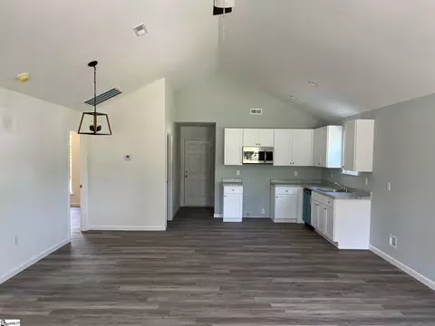 122 Colleton Ln, Clinton, SC 29325 photo 2