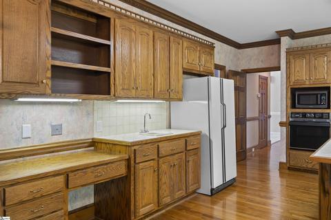 434 Phillips Ln, Greer, SC 29650 photo 13
