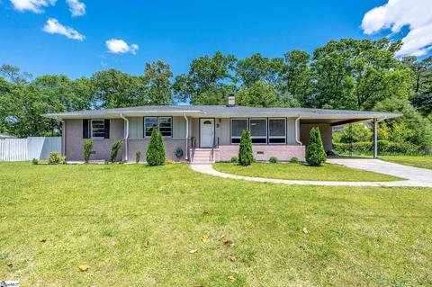 9 Lisa Dr, Greenville, SC 29615