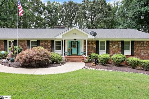 318 Covington Rd, Greenville, SC 29617