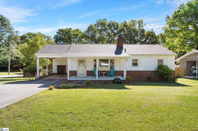 34 N Garden Cir, Greenville, SC 29615