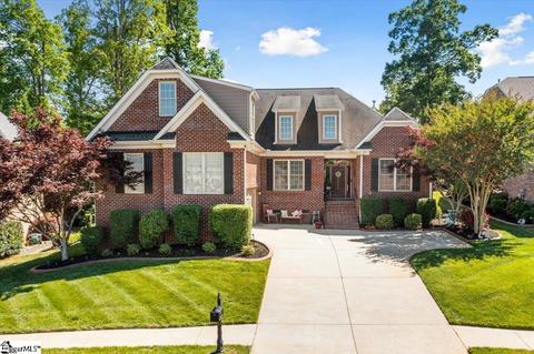 9 Bufflehead St, Taylors, SC 29687