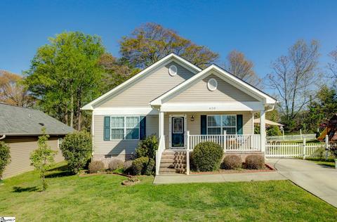 620 Ruddy Creek Cir, Greer, SC 29651