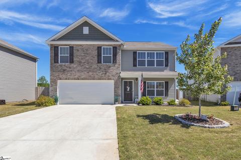 568 Keller Ln, Woodruff, SC 29388