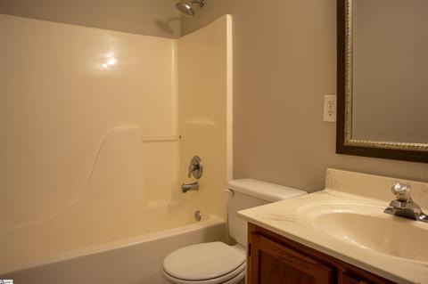 17 Renforth Rd, Simpsonville, SC 29681 photo 13