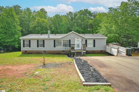 612 N Tiger Lily Ln, Lyman, SC 29365