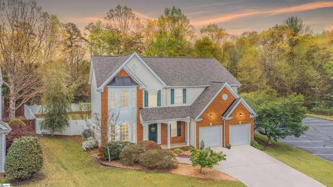 29 Lake Valley Ct, Simpsonville, SC 29681