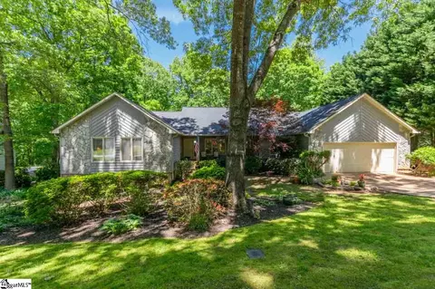 7 Creek View Ct, Greenville, SC 29609