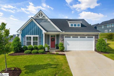 12 Pequot Dr, Greenville, SC 29607