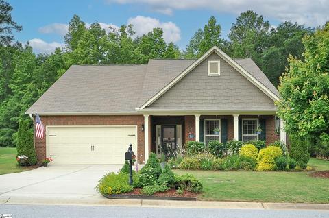 28 Trailwood Dr, Fountain Inn, SC 29644