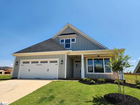 901 Novelty Dr, Greer, SC 29651