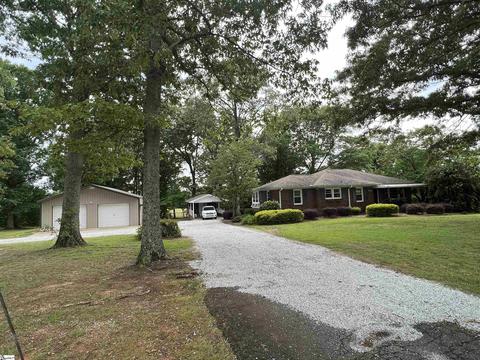 2301 Locust Hill Rd, Greer, SC 29651