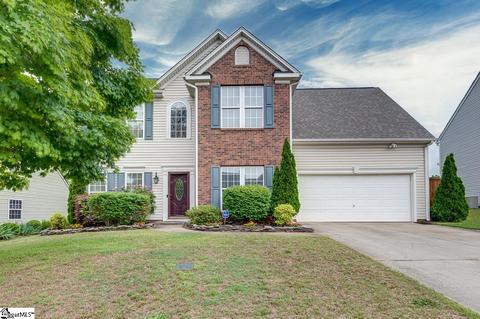 8 Montpelier Dr, Greer, SC 29650
