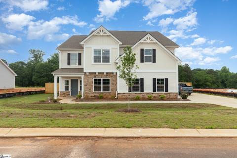 777 Oak Hill Ln, Belton, SC 29627