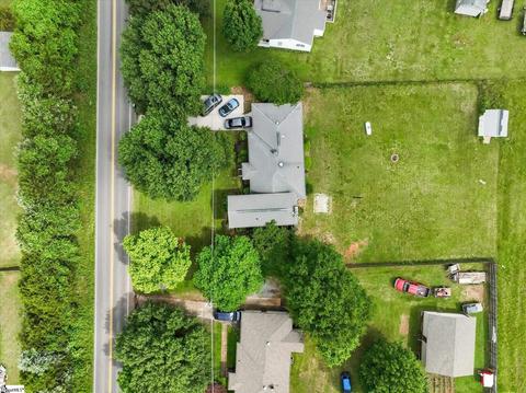 1008 Hampton Rd, Lyman, SC 29365 photo 2