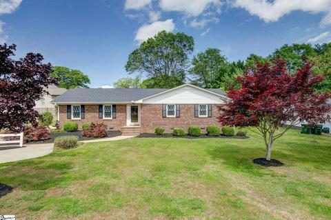 3 Lorena Dr, Taylors, SC 29687